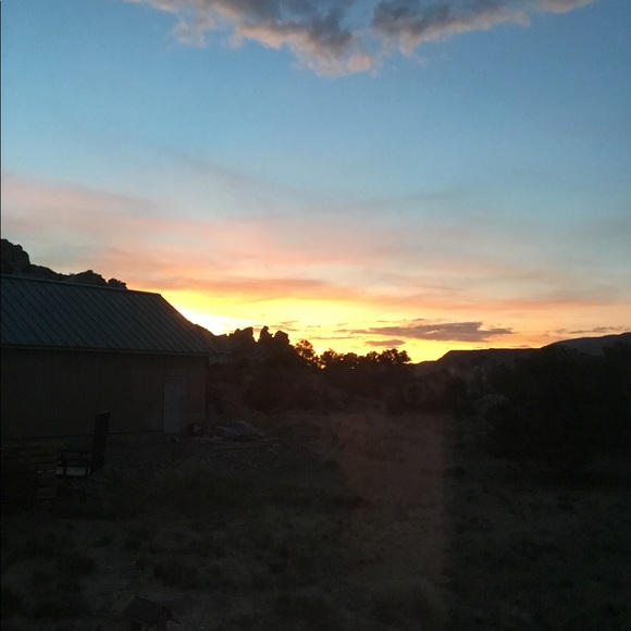 I learn so much checking out other closets! - Picture 12 of 16